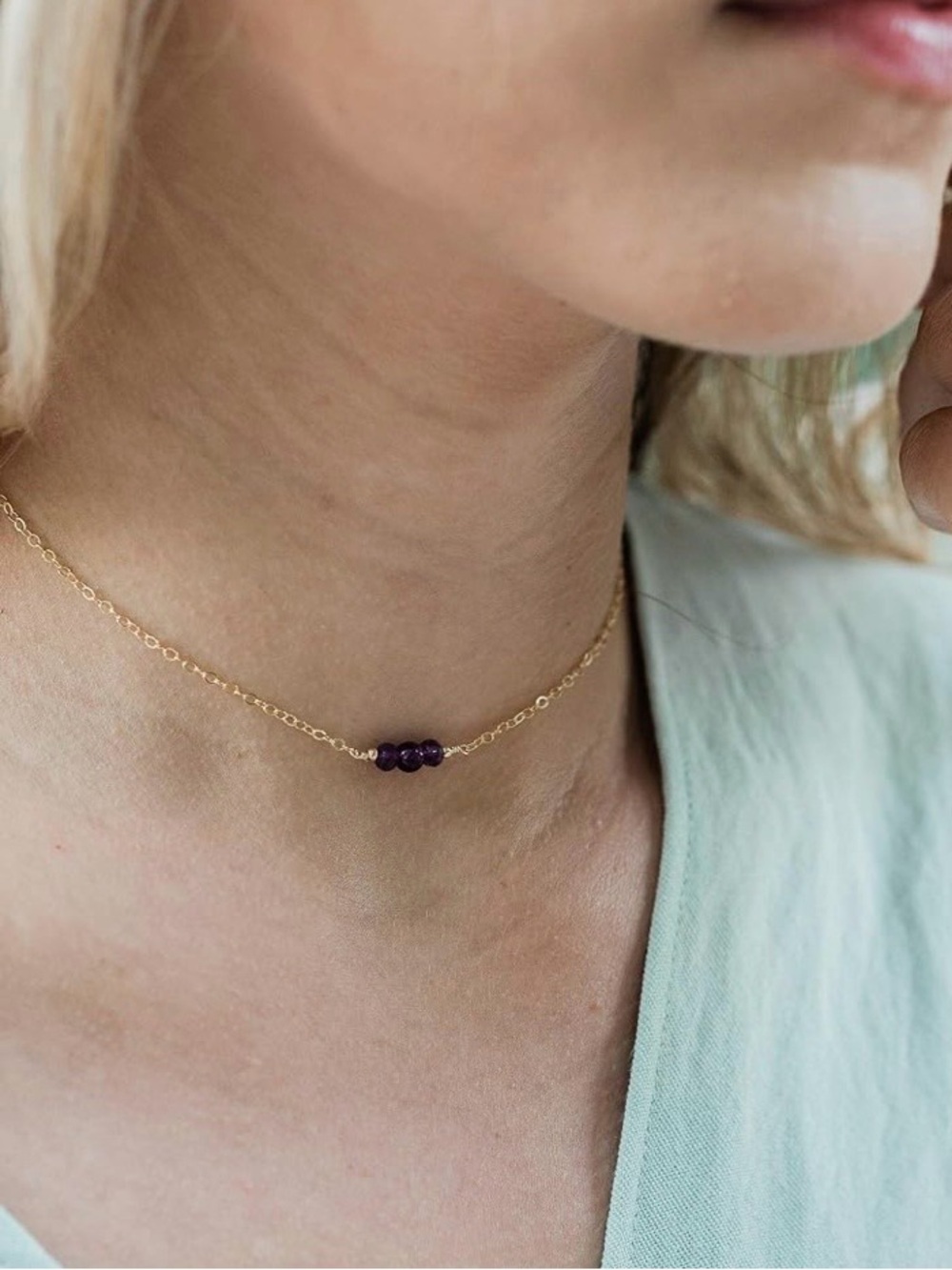 Dainty 14k gold amethyst choker